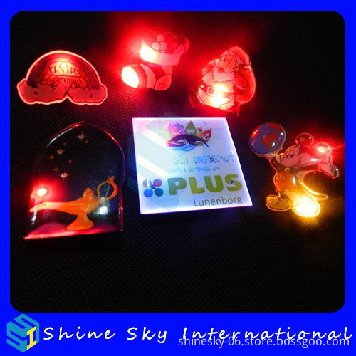 Special Antique Heart Shape Led Flashing Badge